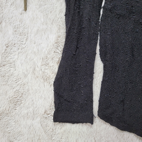 Club Monaco Italian Yarn Black Viscose Blend Asymmetrical Knit Top Size S - Picture 6 of 12